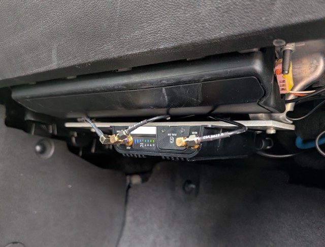 Cradlepoint mounted underneath glove box